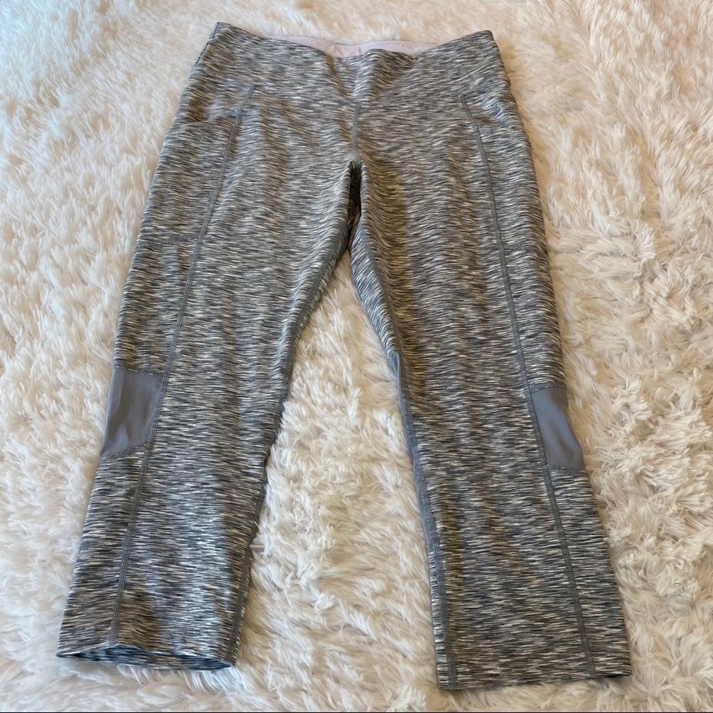 Calvin Klein Performance Capris Leggings, Size L
